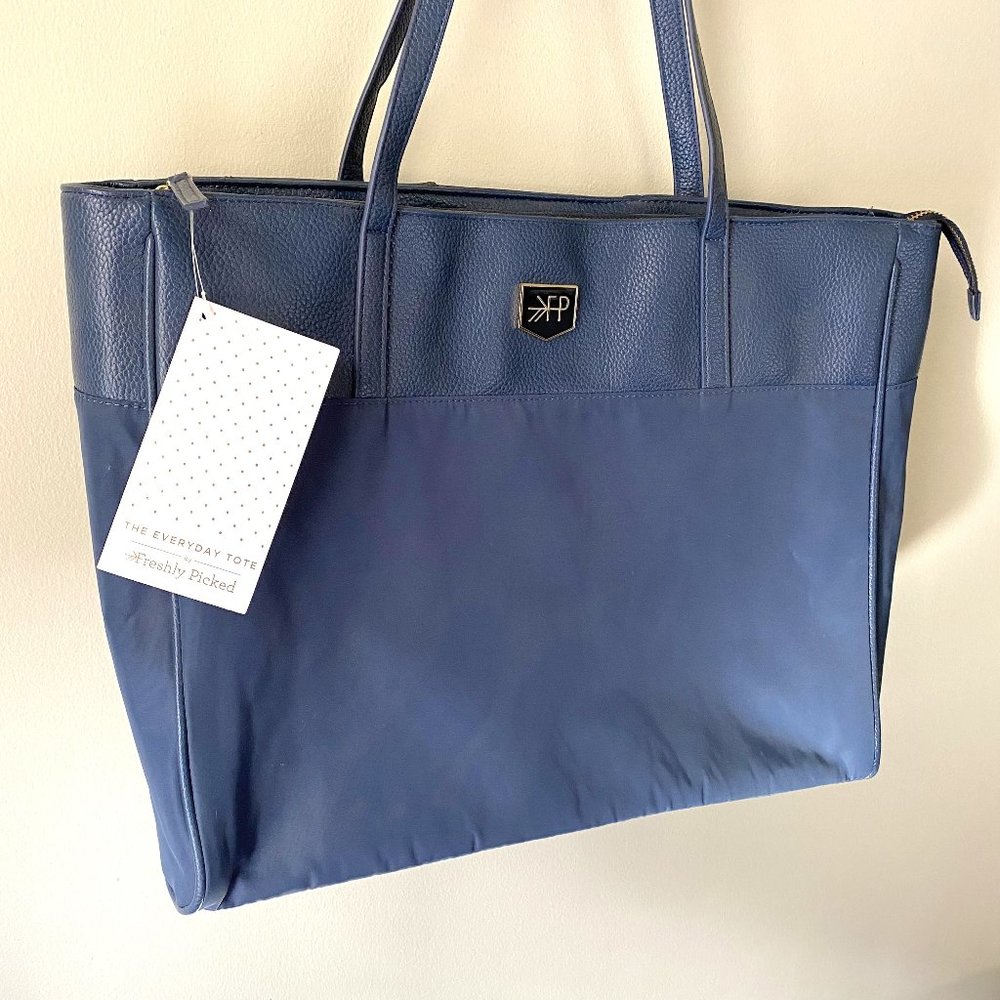 Freshly Picked Navy Blue Tote Diaper Bag - Picture 4 of 10